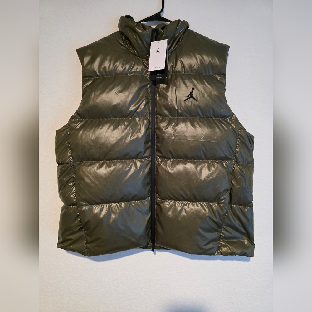 Nike Air Jordan Therma-Fit Down Puffer Vest Olive Mens Size 2XL NEW